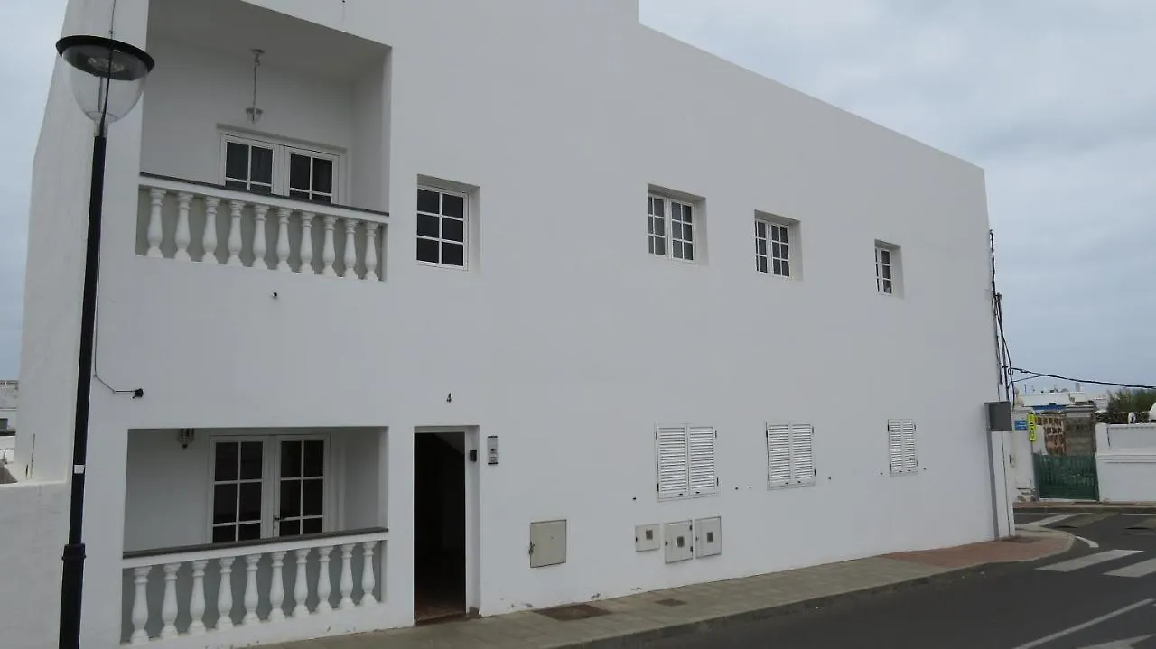 Apartamentos Orzola 0*,  Spain