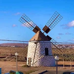 fuerteventura-apartament-monny-moulin-view-antigua-wi-fi.hotelsfuerteventura.org/